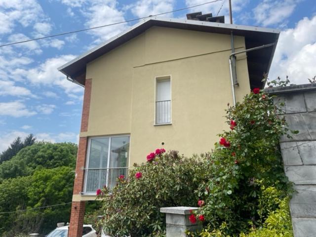 La Casetta Gialla Biella Esterno foto